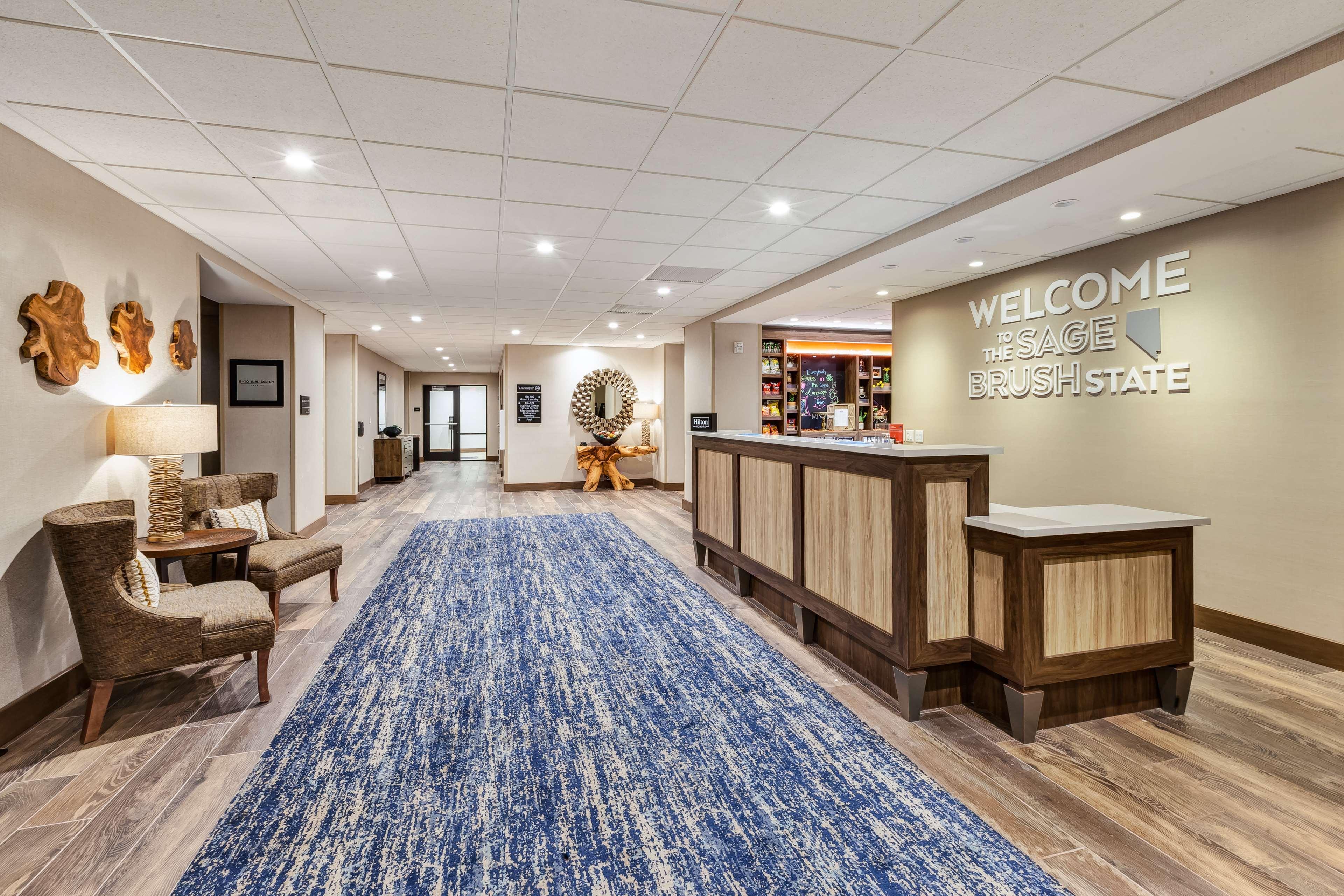 Hampton Inn & Suites Wells, Nv Exterior photo