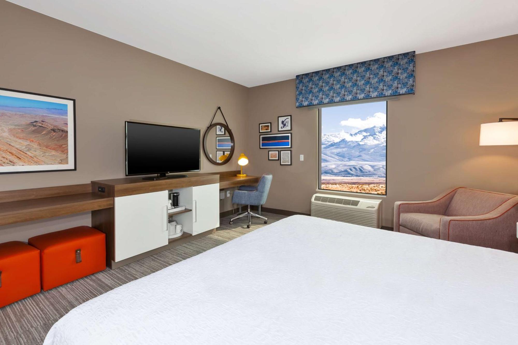 Hampton Inn & Suites Wells, Nv Exterior photo