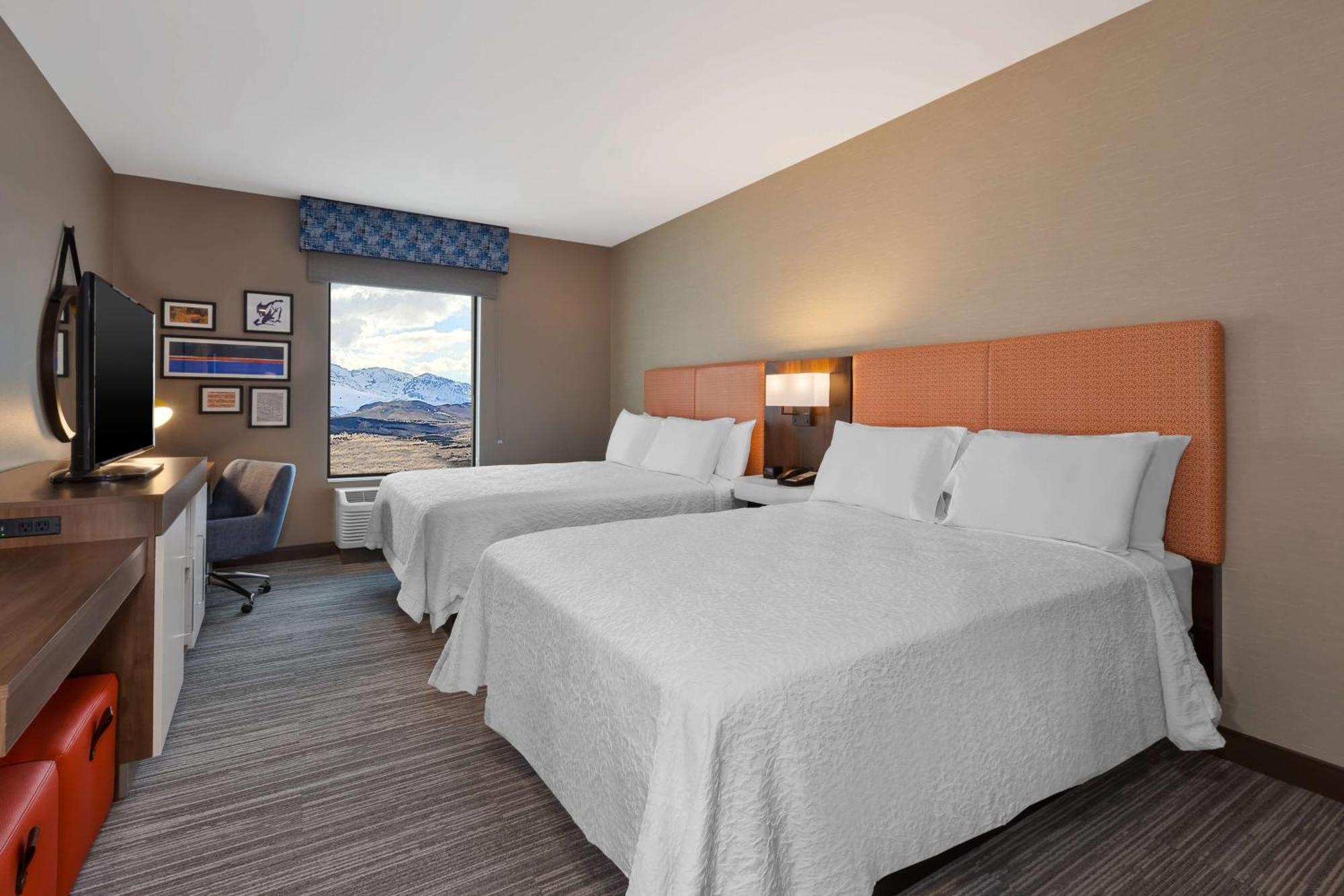 Hampton Inn & Suites Wells, Nv Exterior photo